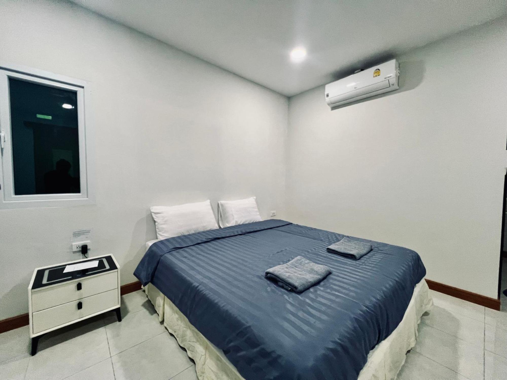 C-Code Resort Lom Sak Εξωτερικό φωτογραφία